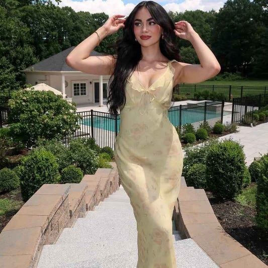 Resort-Style Retro Printed Halter Dress
