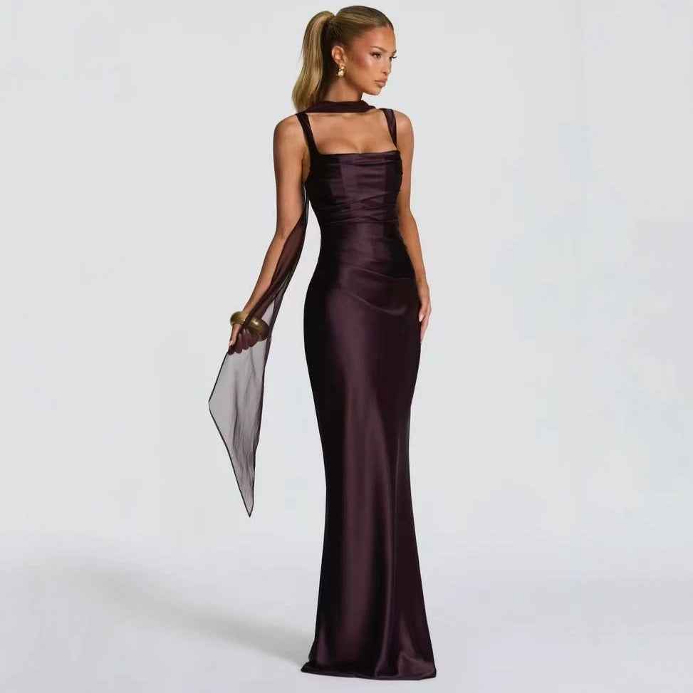 Square-necked women's solid color slim-fit pleated waist fishbone strap ribbon dress